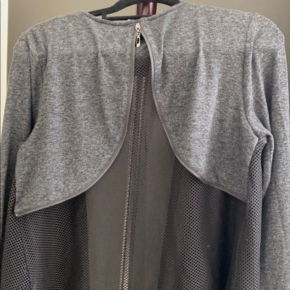 Jacket - Picture 10 of 16